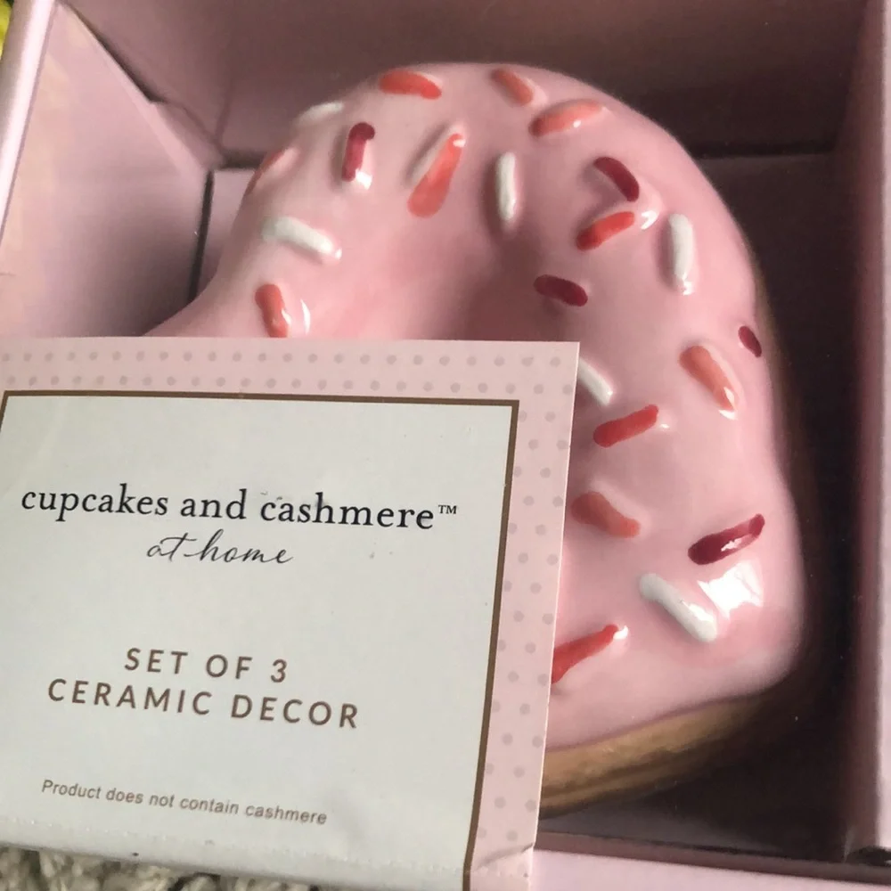 Cupcakes and Cashmere Ceramic SPRINKLE Heart Shaped DONUTS Accent Decor